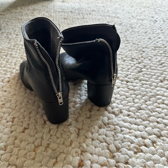 Liendo by Seychelles Polished Leather Ankle Boots - Picture 4 of 4